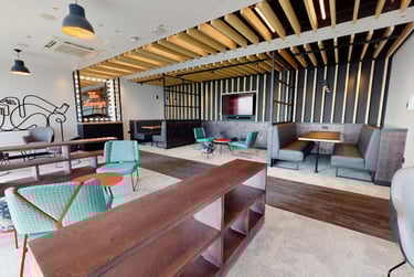 Gold En Suite at iQ Altus House, Tower House Street, City Centre, Leeds, LS28GH - Image 2